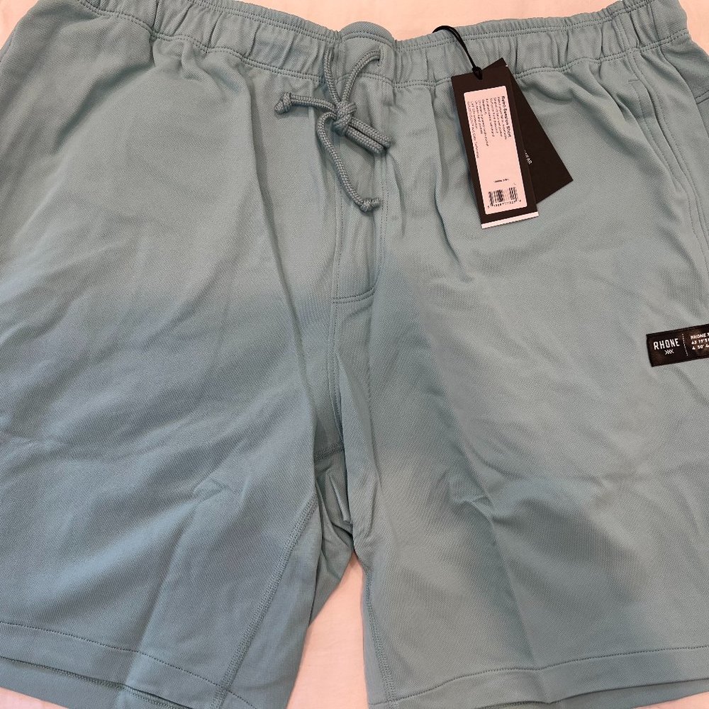 *NEW with tags* Unused Men's Rhone Retro Session Shorts